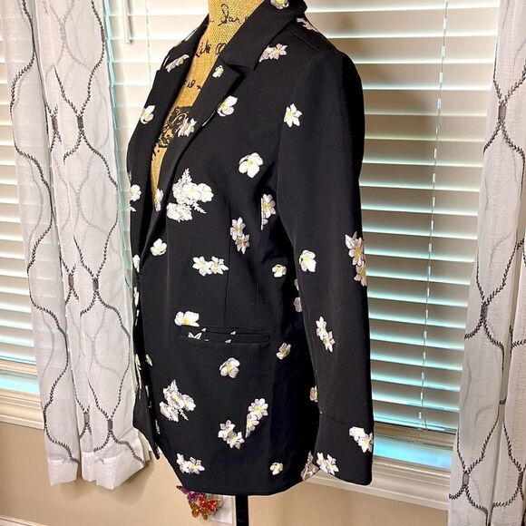 ECUR JACKET SZ S - Picture 3 of 11